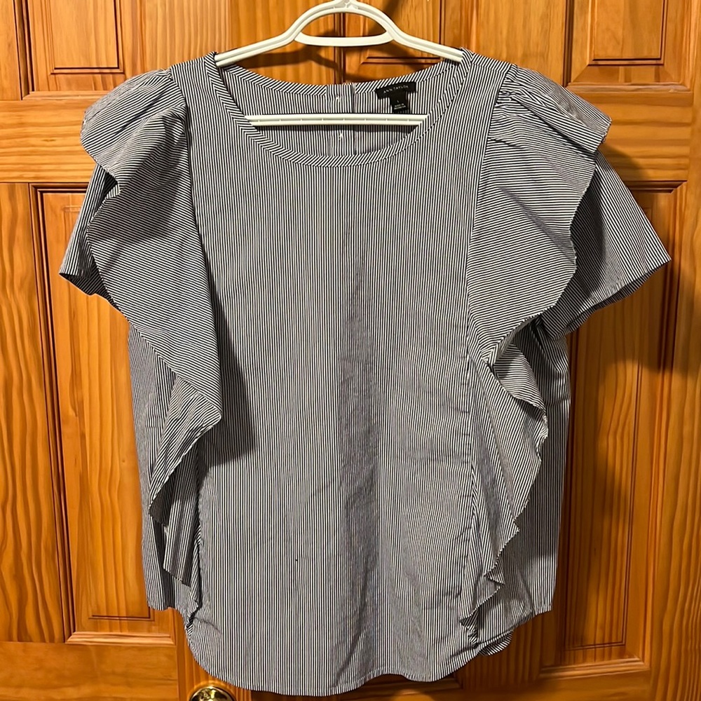 Ann Taylor Business short sleeve top, Large